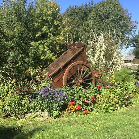 La Petite Maison Crezieres エクステリア 写真
