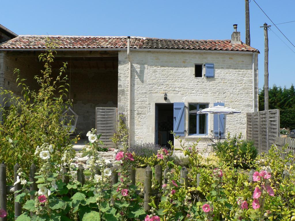 La Petite Maison Crezieres 部屋 写真